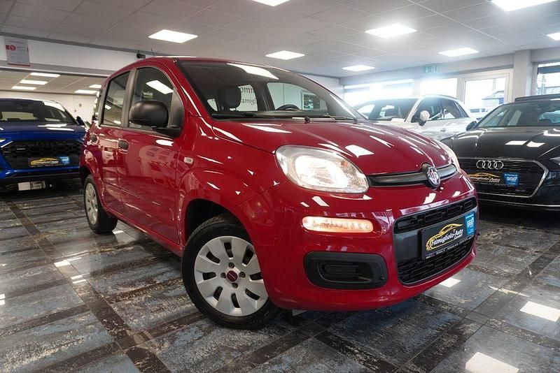 Gebraucht Fiat Panda Pop 69 PS (50 kW) 2016 Rot Kleinwagen
