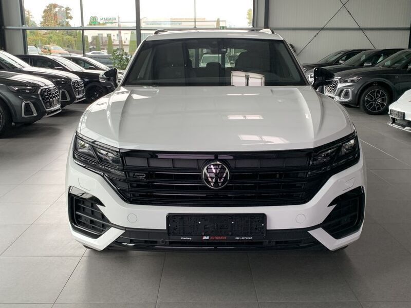 Oryxwhite perlmutteffekt Gebraucht 2022 VW Touareg R-line SUV | 67.999 € - Bild 1/4