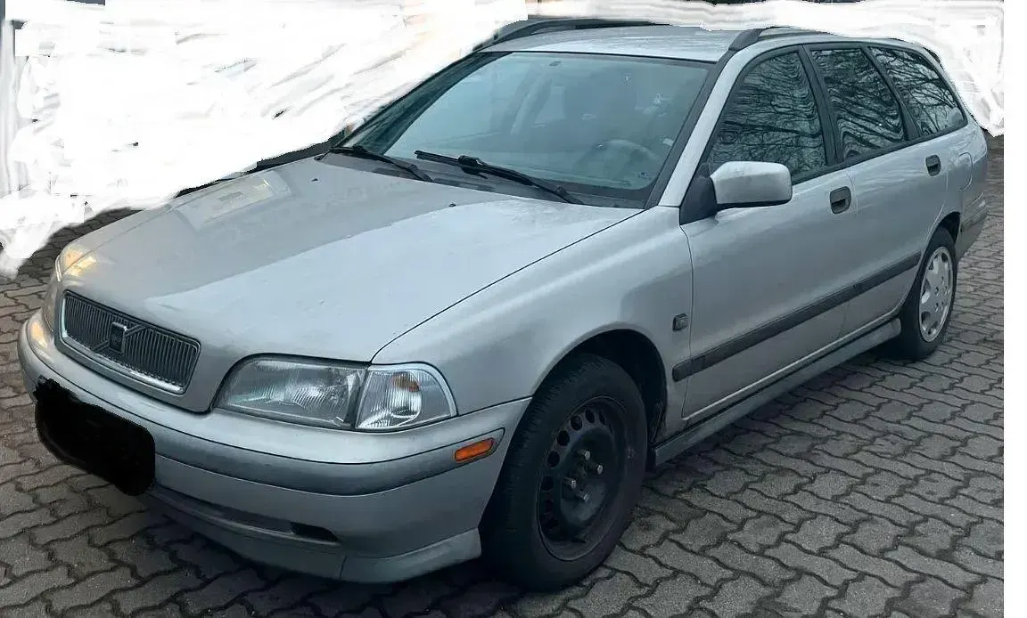 Gebraucht Volvo V40 85 PS (62 kW) 1997 Silber Kombi
