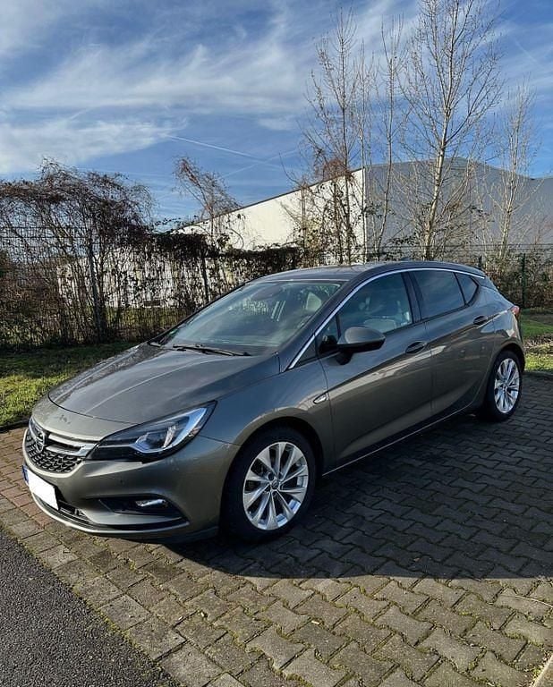 Gebraucht Opel Astra Ultimate 150 PS (110 kW) 2018 Grau Limousine