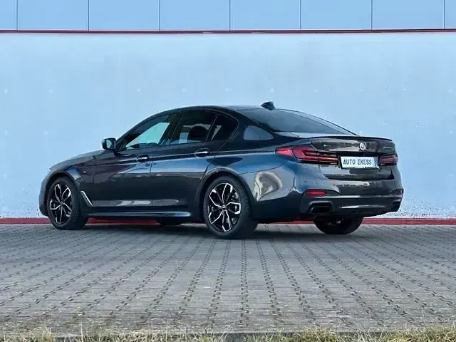 Gebraucht BMW M550 Performance 400 PS (294 kW) 2018 Grau Limousine
