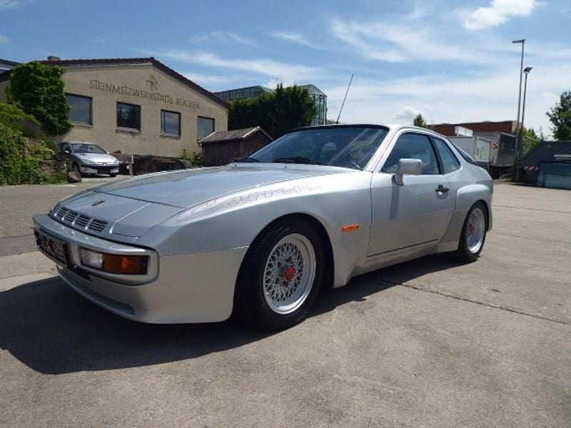 Silber Gebraucht 1979 Porsche 924 Coupé | 23.900 € - Bild 1/4
