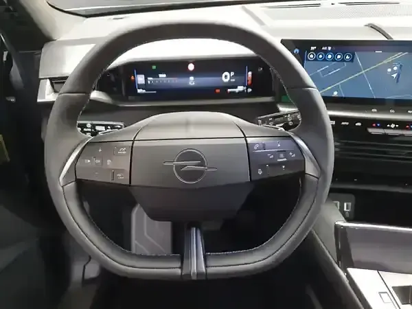 Neu Opel Grandland X 136 PS (100 kW) 2026 Typ aussenverkleidung spiegel flach standard SUV