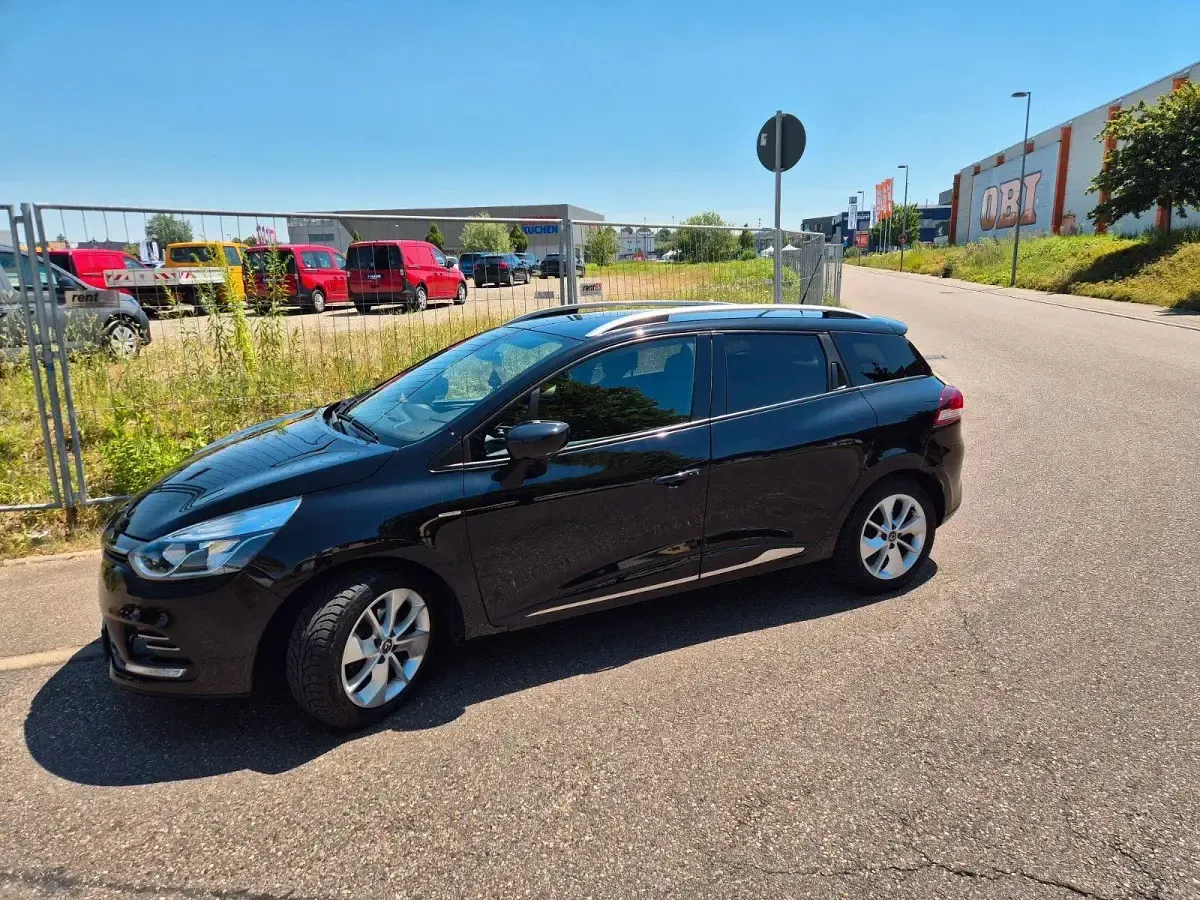 Gebraucht Renault Clio LIMITED 90 PS (66 kW) 2018 Schwarz Kleinwagen