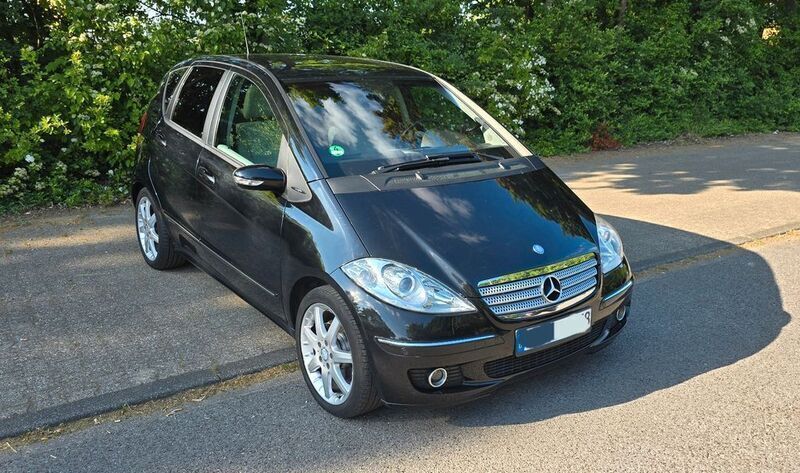 Schwarz Gebraucht 2007 Mercedes A200 Avantgarde Limousine | 3.950 € (Fairer Preis) - Bild 1/4