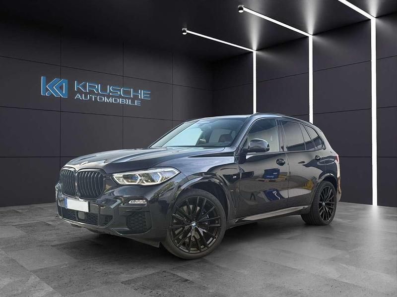 Black sapphire metallic Gebraucht 2020 BMW X5 M SUV | 54.900 € - Bild 1/4
