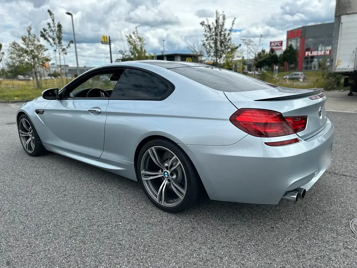 Gebraucht BMW M6 560 PS (411 kW) 2012 Silber Coupé