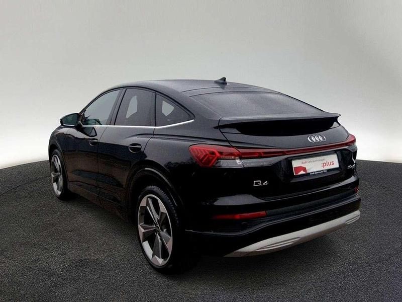 Gebraucht Audi Q4 e-tron S-Line 219 kW (299 PS) 2022 Mythosschwarz metallic SUV