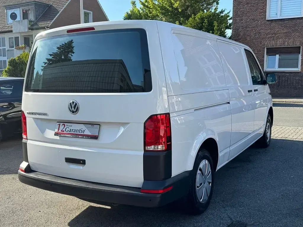 Gebraucht VW Transporter 110 PS (80 kW) 2022 Weiß Van