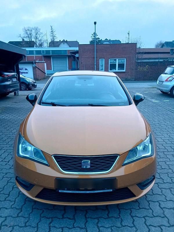 Orange Gebraucht 2012 Seat Ibiza Kleinwagen | 2.950 € (Guter Preis) - Bild 1/4