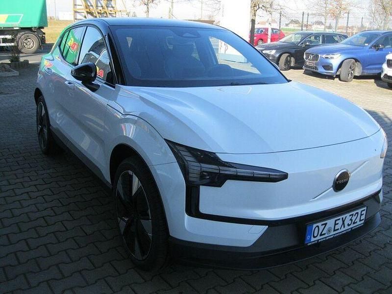 Gebraucht Volvo EX30 Plus 314 kW (428 PS) 2025 Weiß SUV