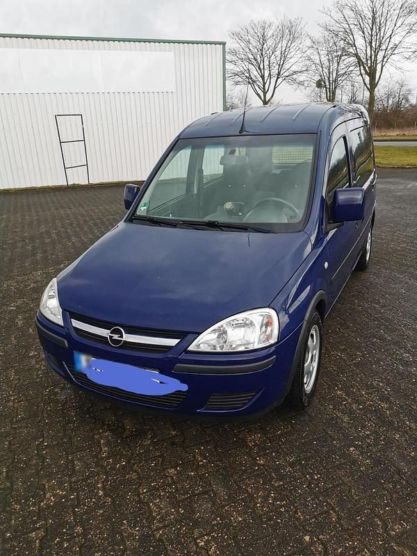 Gebraucht Opel Combo 90 PS (66 kW) 2009 Blau Van / Kleinbus