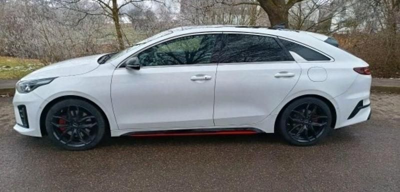 Gebraucht Kia ProCeed GT 204 PS (150 kW) 2019 Weiß Kombi