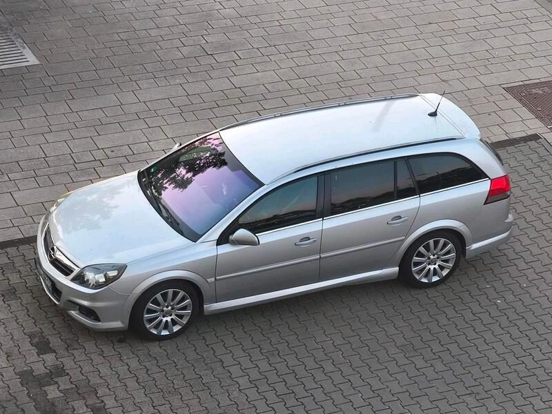 Silber Gebraucht 2007 Opel Vectra OPC Kombi | 2.500 € - Bild 1/4