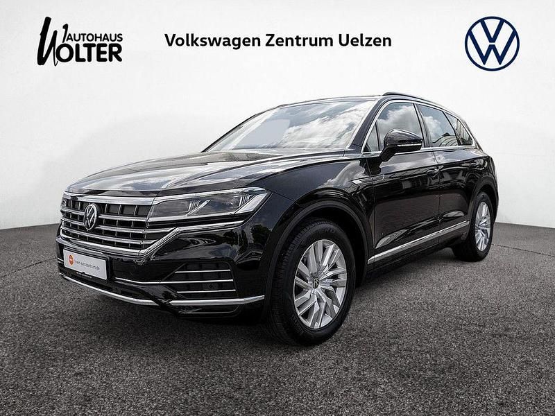 Deep black Gebraucht 2021 VW Touareg Elegance SUV | 44.220 € (Superpreis) - Bild 1/4