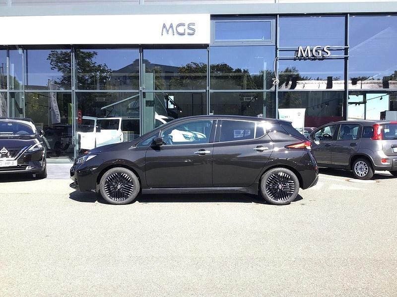 Gebraucht Nissan Leaf S 110 kW (150 PS) 2024 Schwarz Kleinwagen