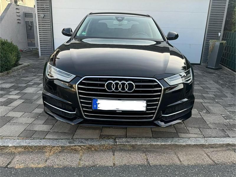 Gebraucht Audi A6 Ambiente 190 PS (139 kW) 2015 Schwarz Limousine