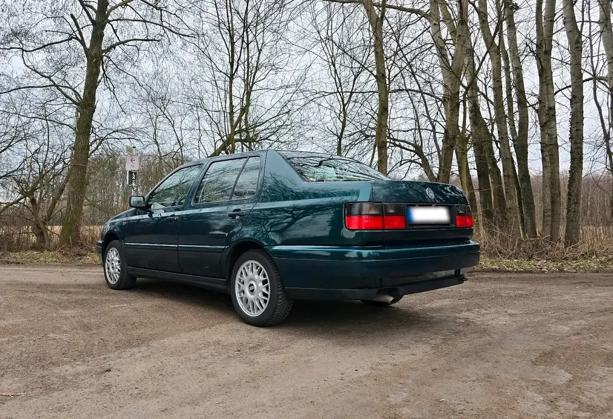 Brugt VW Vento 90 HK (66 kW) 2006 Grøn Sedan