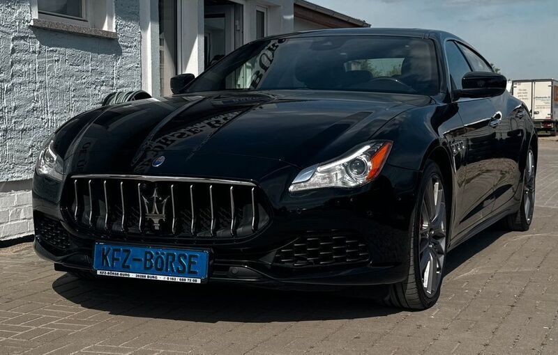 Schwarz Gebraucht 2017 Maserati Quattroporte Limousine | 49.900 € (Teuer) - Bild 1/4