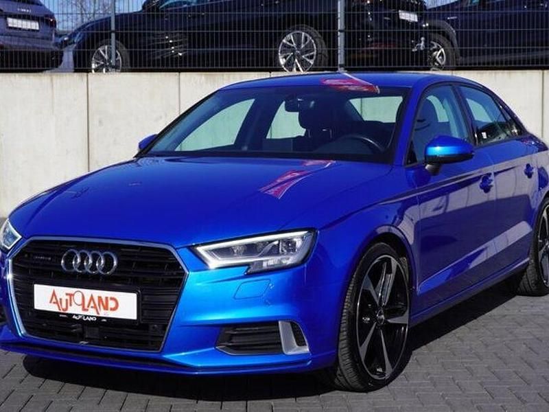 Gebraucht Audi A3 Ambiente 190 PS (139 kW) 2020 Blau Limousine