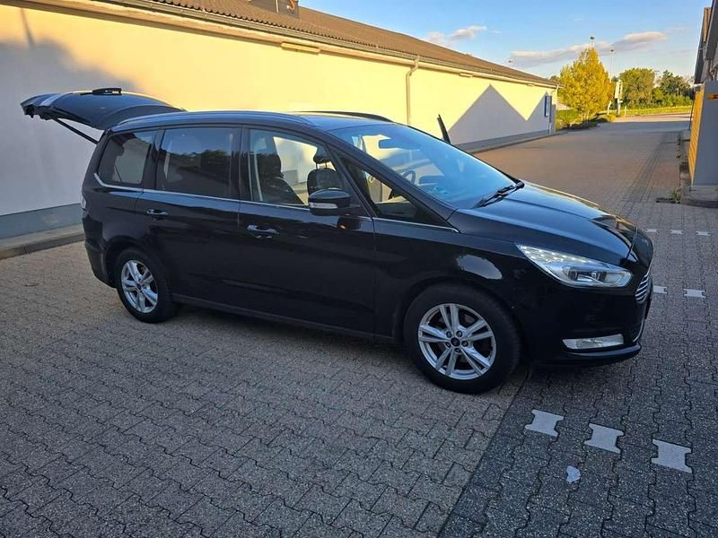 Gebraucht Ford Galaxy Trend 190 PS (139 kW) 2018 Van / Kleinbus