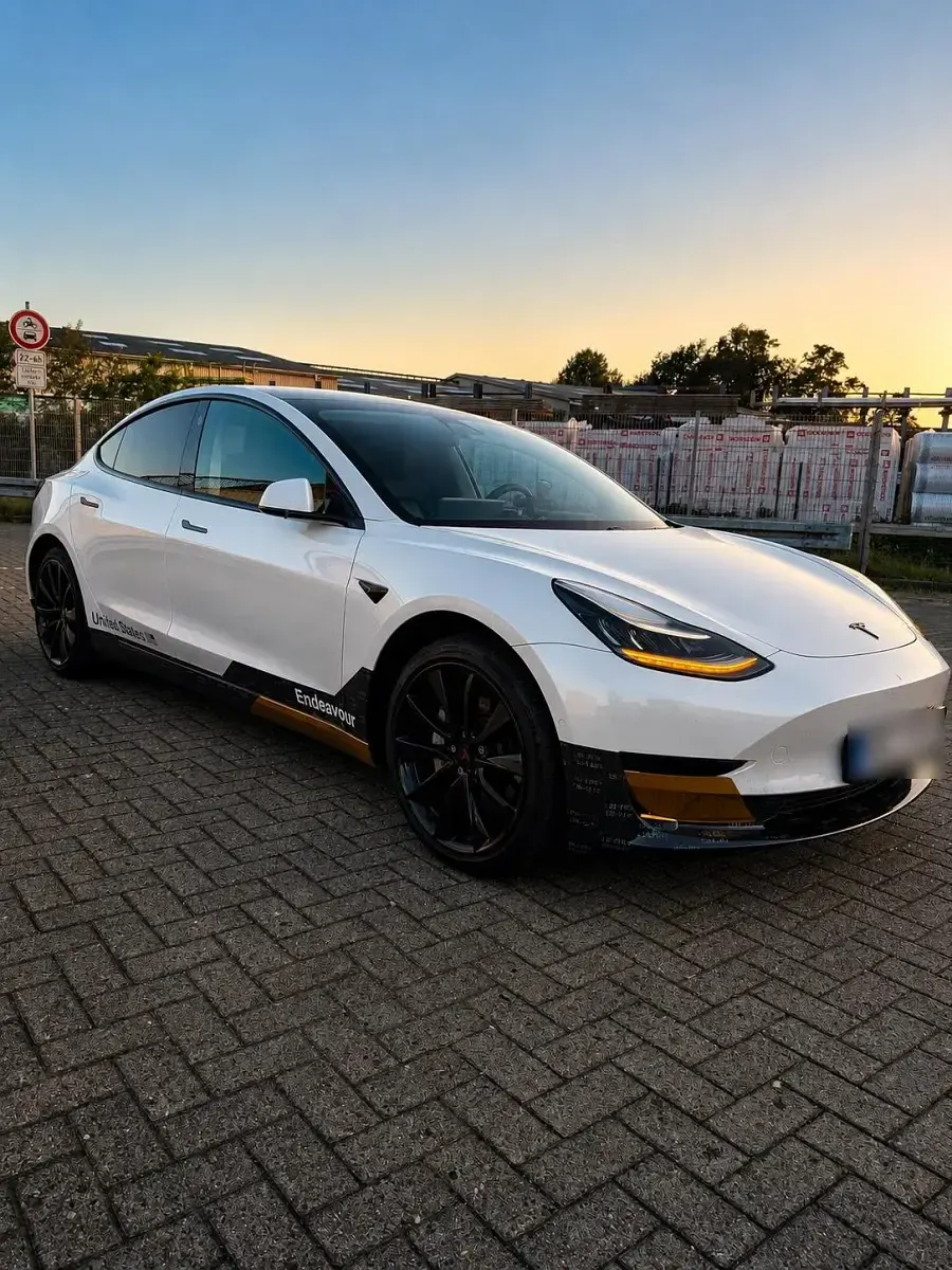 Gebraucht Tesla Model 3 257 kW (350 PS) 2020 Weiß Limousine