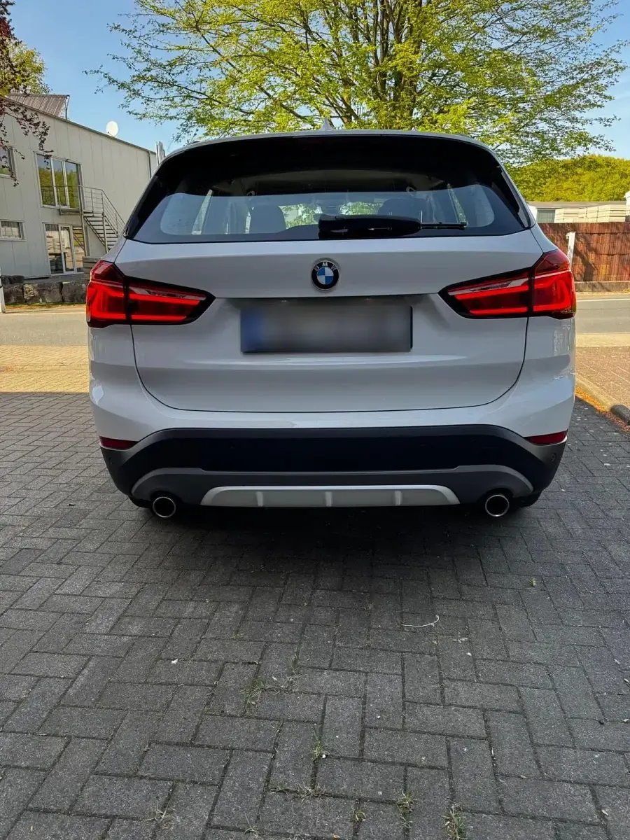 Second-hand BMW X1 192 CP (141 kW) 2018 Alb SUV