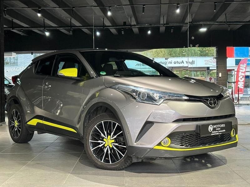 Silber Gebraucht 2017 Toyota C-HR Lounge SUV | 12.999 € (Superpreis) - Bild 1/4