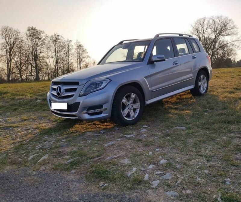 Silber Gebraucht 2012 Mercedes GLK250 SUV | 13.000 € (Fairer Preis) - Bild 1/4