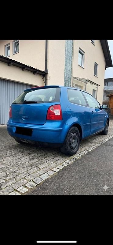 Second-hand VW Polo 101 CP (74 kW) 2003 Albastru Hatchback