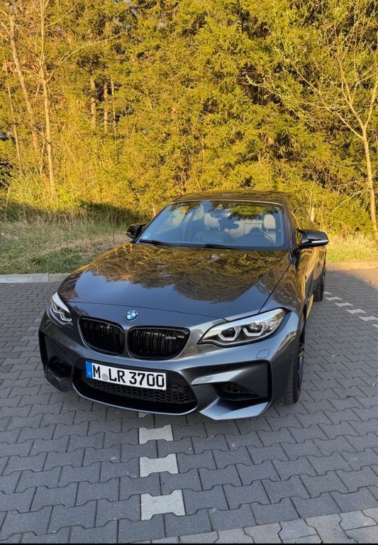 Grau Gebraucht 2018 BMW M2 Shadowline Coupé | 39.900 € (Guter Preis) - Bild 1/4