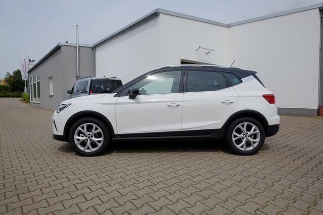 Second-hand Seat Arona FR 110 CP (80 kW) 2023 Alb SUV
