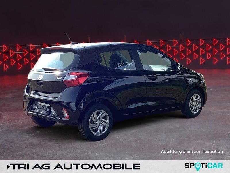 Neu Hyundai i10 Select 63 PS (46 kW) 2025 Phantom black / met Kleinwagen