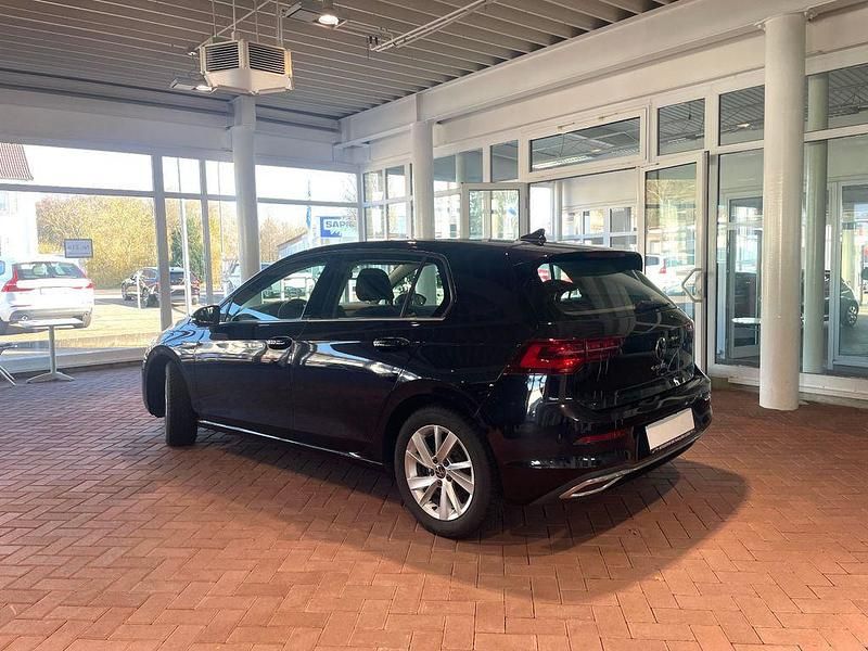 Gebraucht VW Golf VII Pro 150 PS (110 kW) 2021 Schwarz Kleinwagen