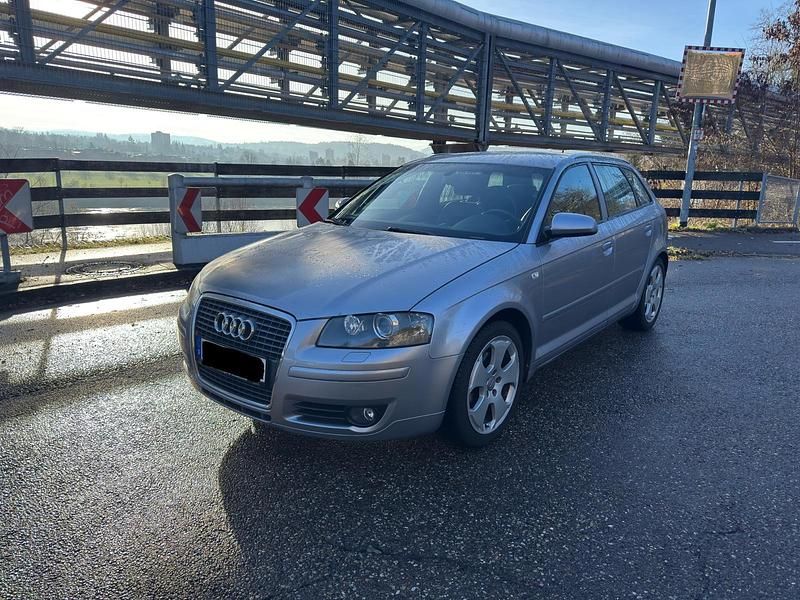 Grau Gebraucht 2006 Audi A3 S-Line Kleinwagen | 2.800 € (Superpreis) - Bild 1/4