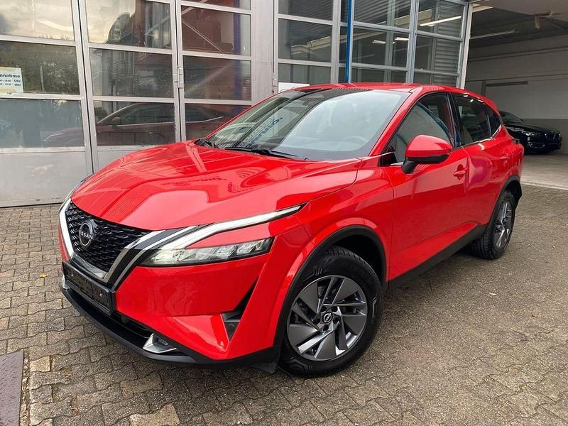 Rot Gebraucht 2023 Nissan Qashqai Acenta SUV | 17.500 € (Guter Preis) - Bild 1/4