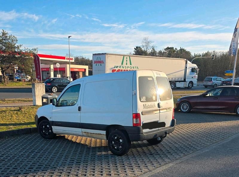 Gebraucht Citroën Berlingo 90 PS (66 kW) 2007 Weiß Van / Kleinbus