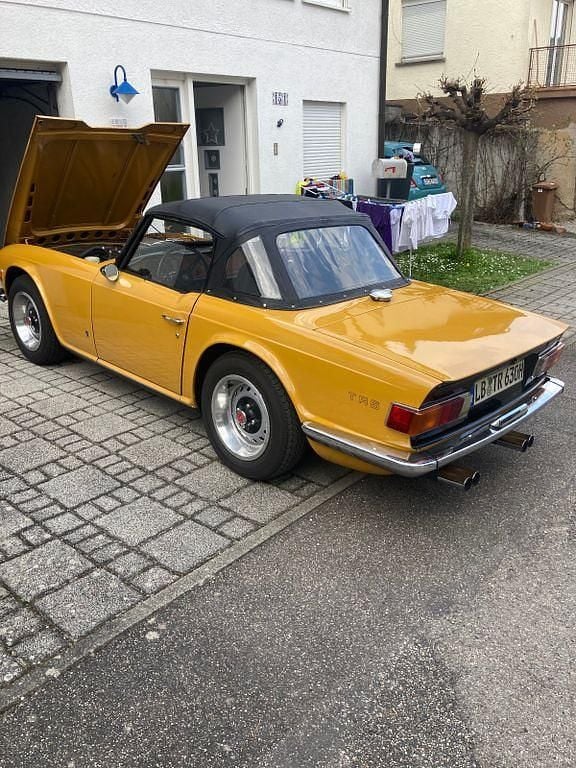 Gebraucht Triumph TR6 95 PS (69 kW) 1972 Gelb Cabrio