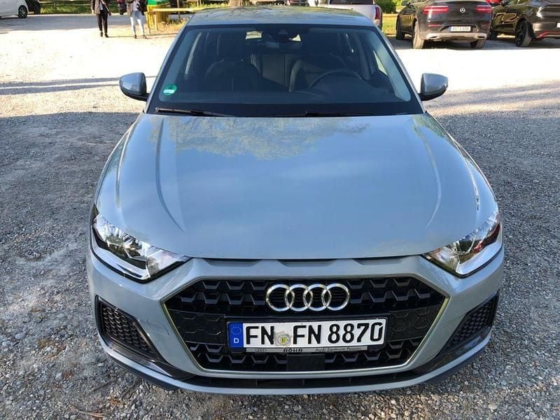 Gebraucht Audi A1 Sportback Advanced 95 PS (69 kW) 2024 Grau Kleinwagen