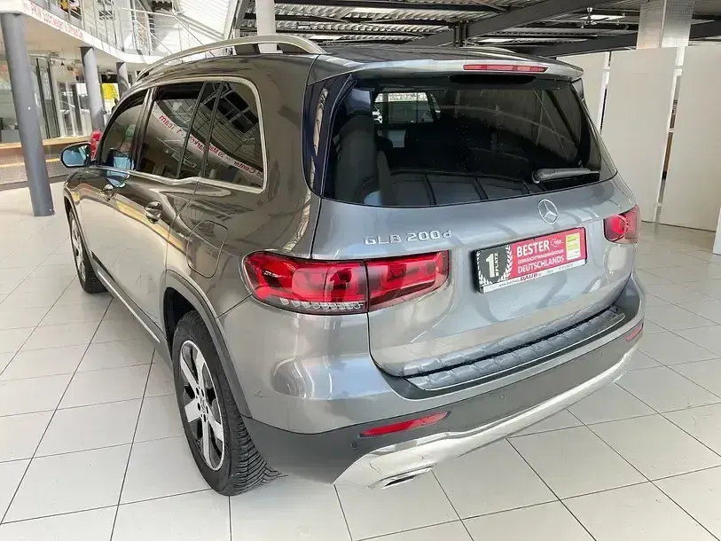 Gebraucht Mercedes GLB200 Progressive 150 PS (110 kW) 2020 Mountaingrau  met. SUV