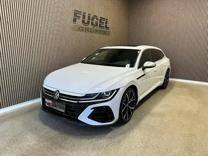 Używany VW Arteon R 320 KM (235 kW) 2021 Biały Kombi