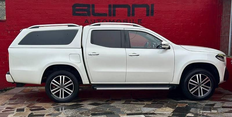 Gebraucht Mercedes X250 190 PS (139 kW) 2018 Weiß Abholung