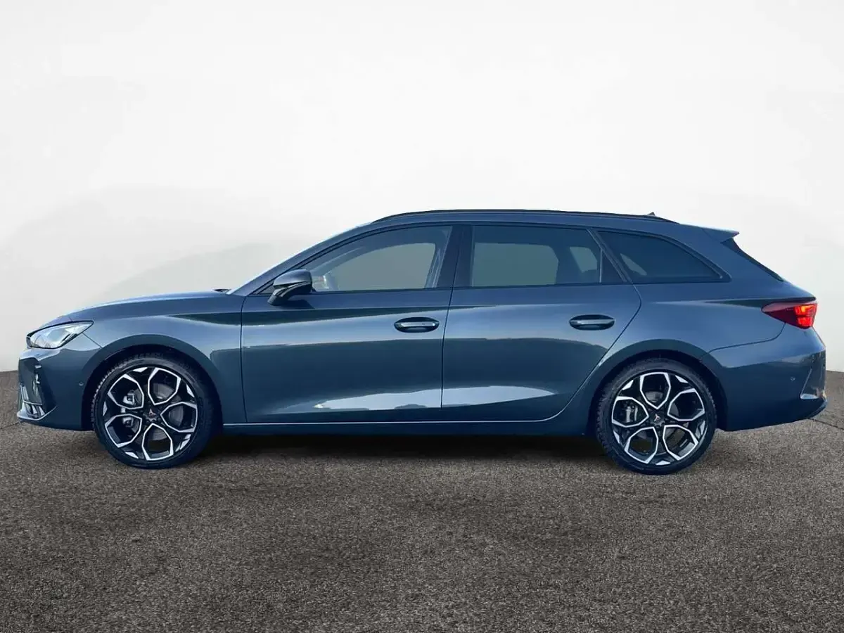 Usata Cupra Leon 204 CV (150 kW) 2025 Grigio Berlina