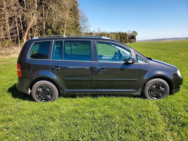 Gebraucht VW Touran 140 PS (102 kW) 2006 Schwarz Van / Kleinbus