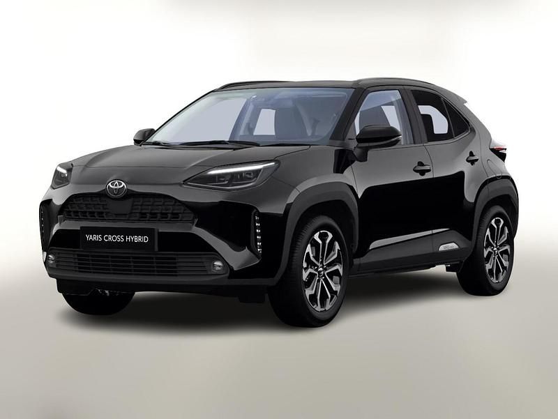 Mysticschwarz mica Neu 2025 Toyota Yaris Cross SUV | 29.888 € (Fairer Preis) - Bild 1/4