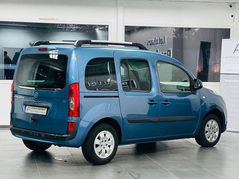 Gebraucht Mercedes Citan 112 Edition 114 PS (83 kW) 2017 Blau Kombi