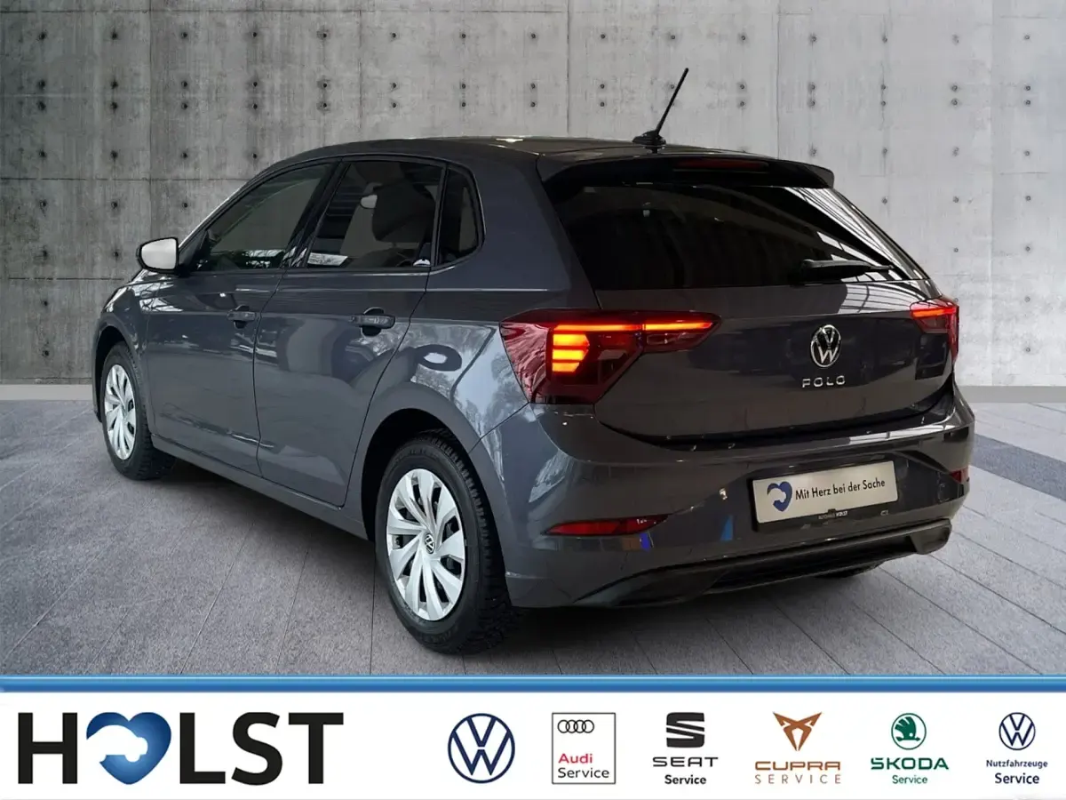 Gebraucht VW Polo Life 95 PS (69 kW) 2024 Grau Kleinwagen