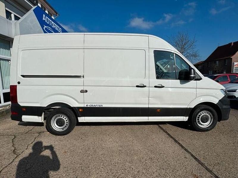 Gebraucht VW e-Crafter 100 kW (136 PS) 2021 Andere Van