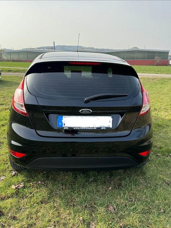 Gebraucht Ford Fiesta SYNC Edition 80 PS (58 kW) 2013 Schwarz Kleinwagen