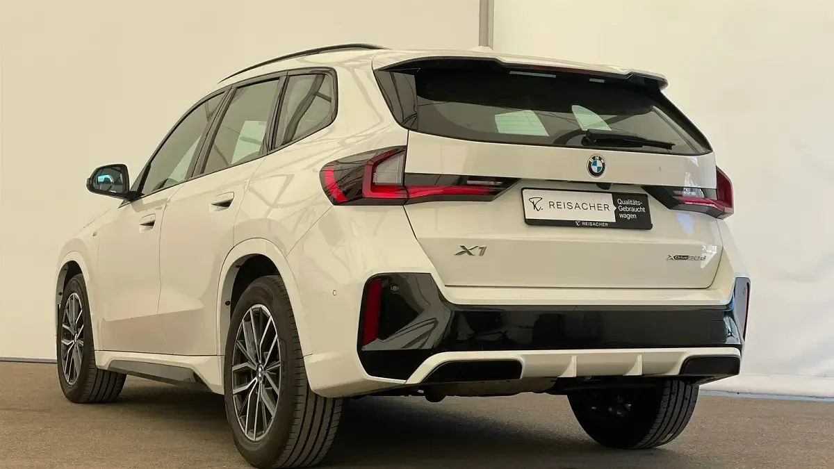 Second-hand BMW X1 Efficient Dynamics 163 CP (119 kW) 2025 Alb SUV